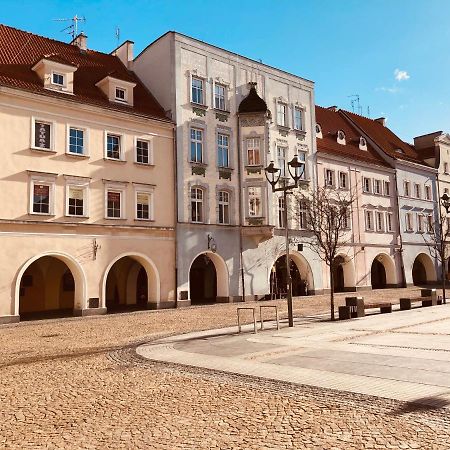 Pobuudka IV Plebanska Z Widokiem Na Rynek Appartement Gliwice Buitenkant foto